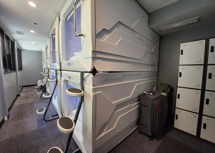 U Street Capsule Hostel